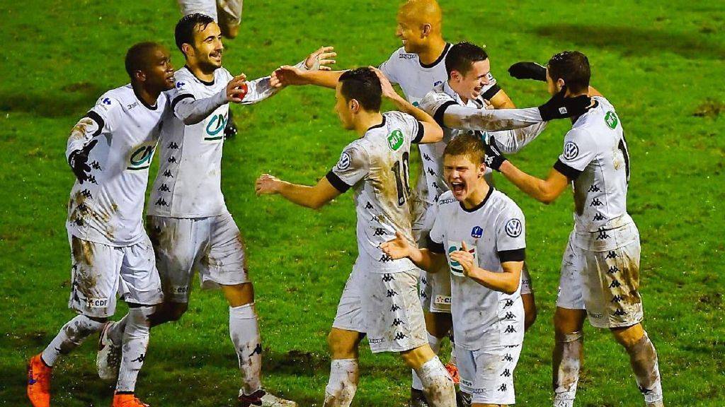 不愿为一个 不愿为一个