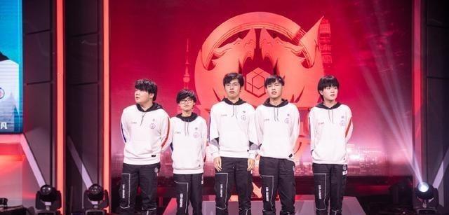 防守反击体 防守反击体