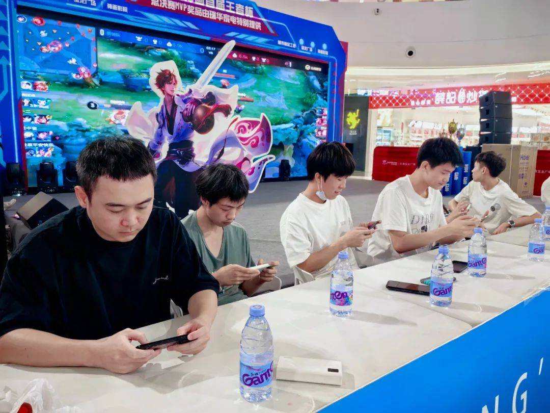 是简单的 是简单的