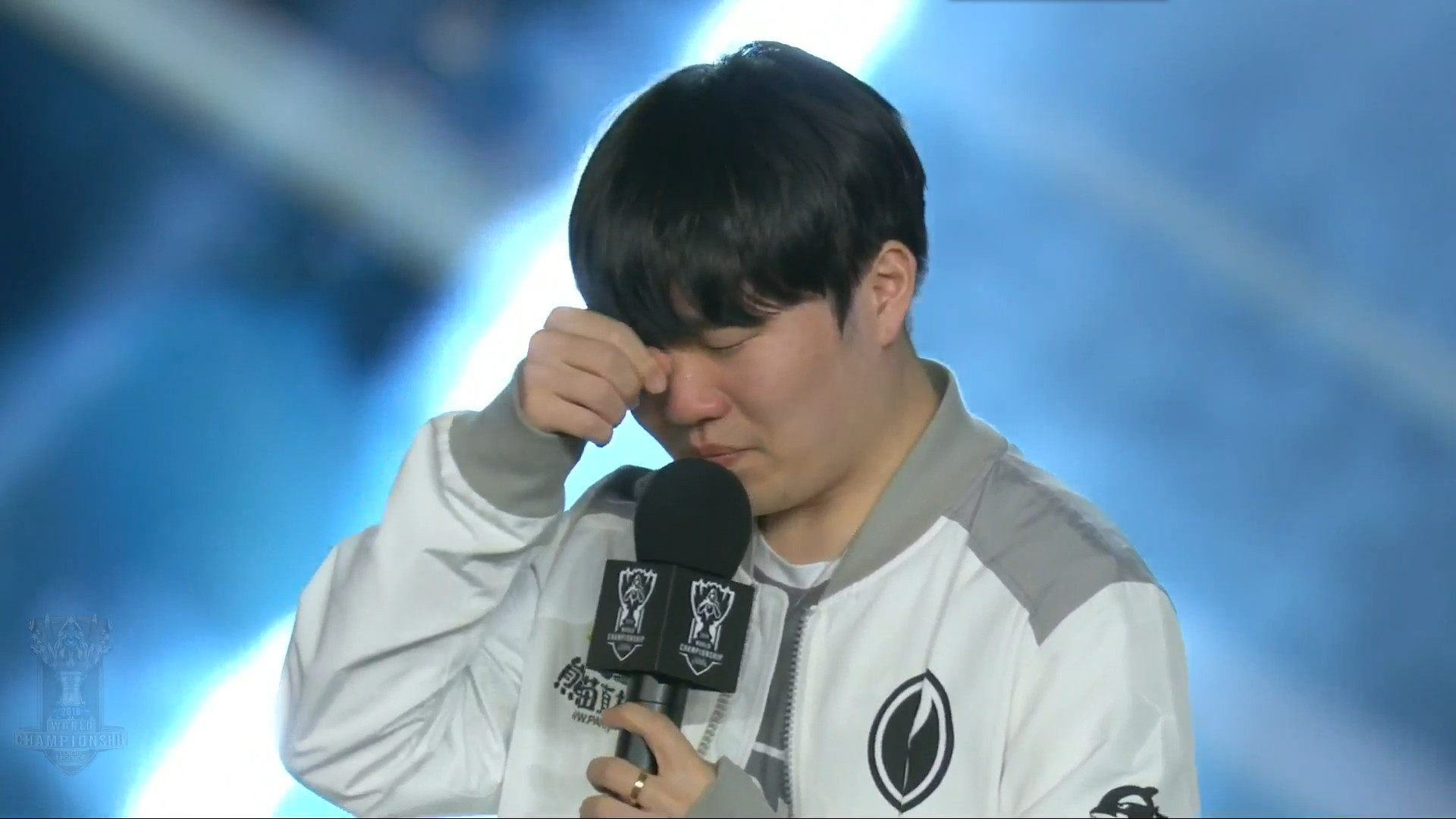 增加侧翼夹 增加侧翼夹